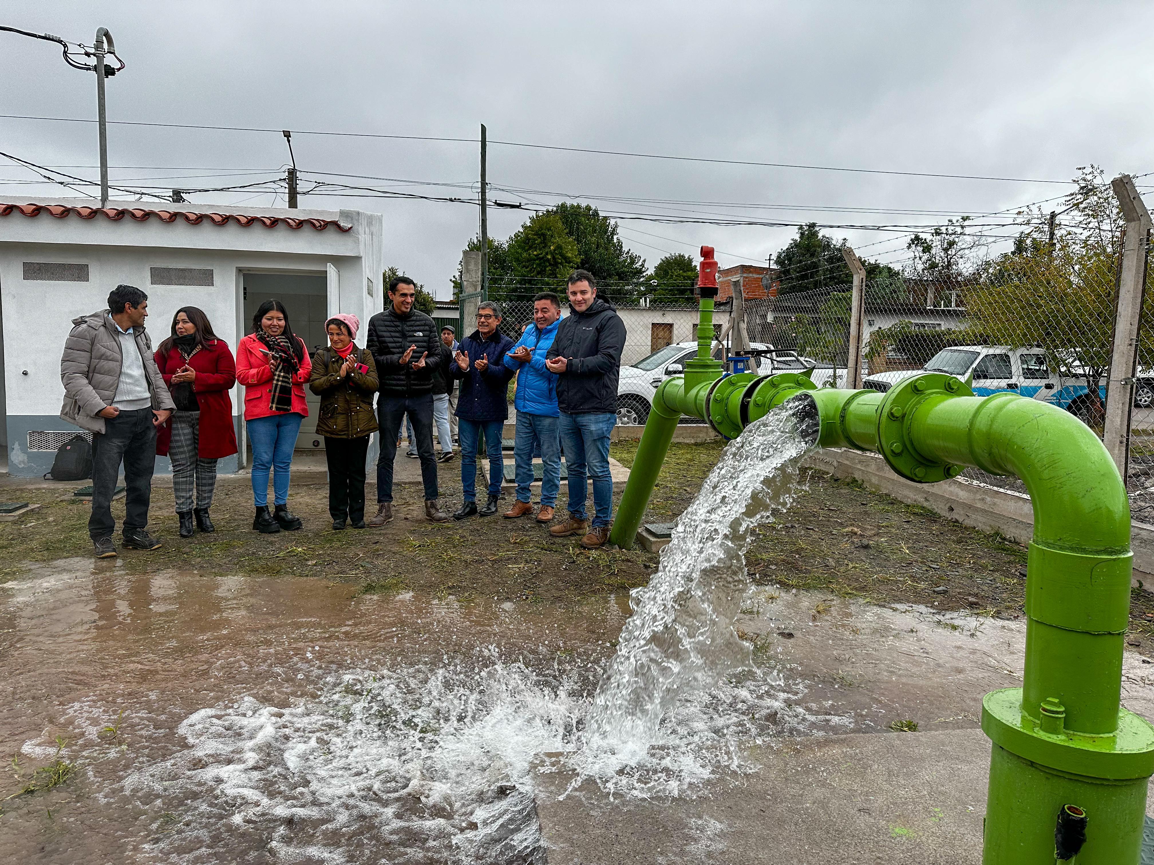 MÁS AGUA PARA CUATRO MIL VECINOS