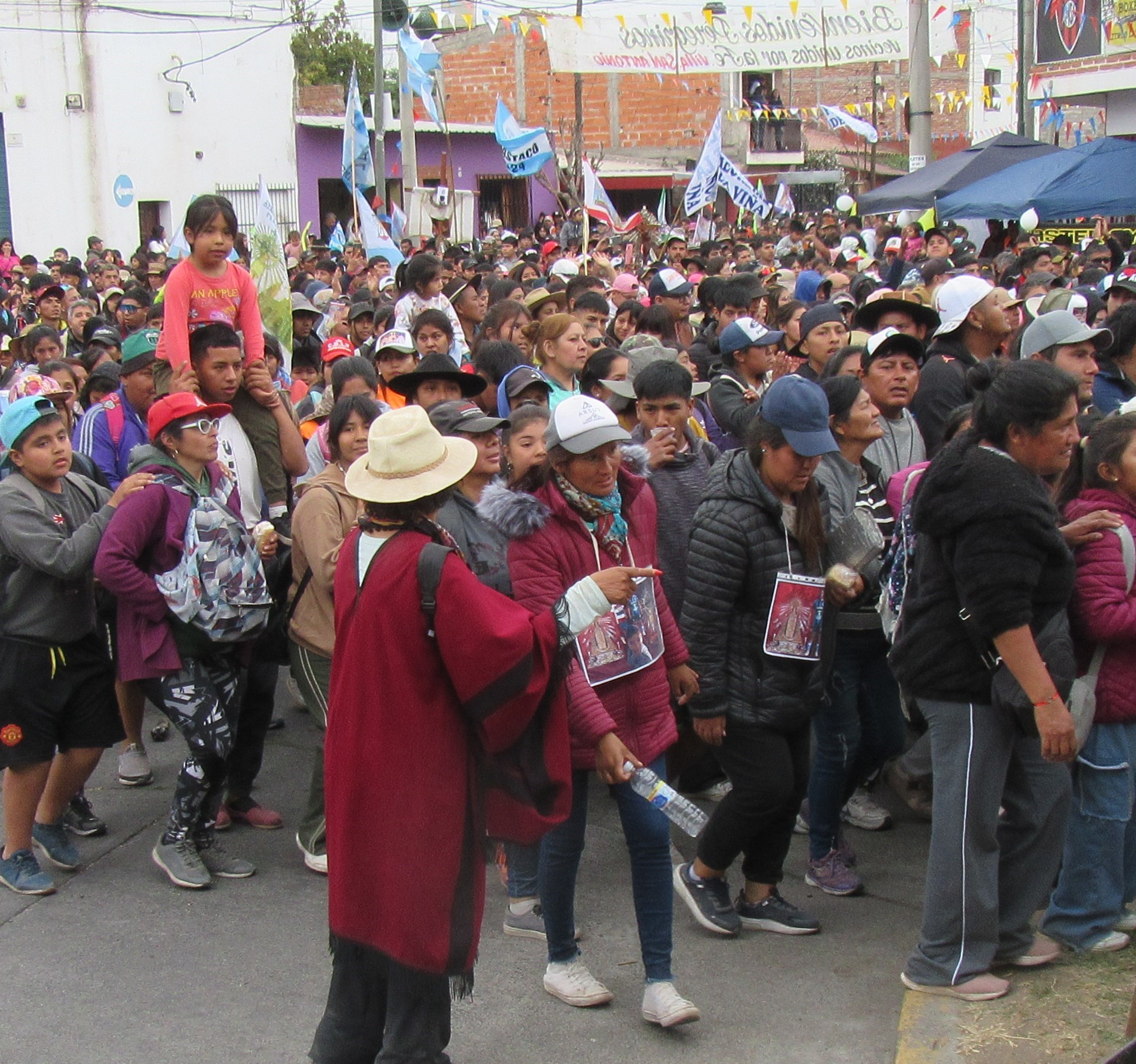 OLOR A PUEBLO: LA FELICIDAD DEL MILAGRO